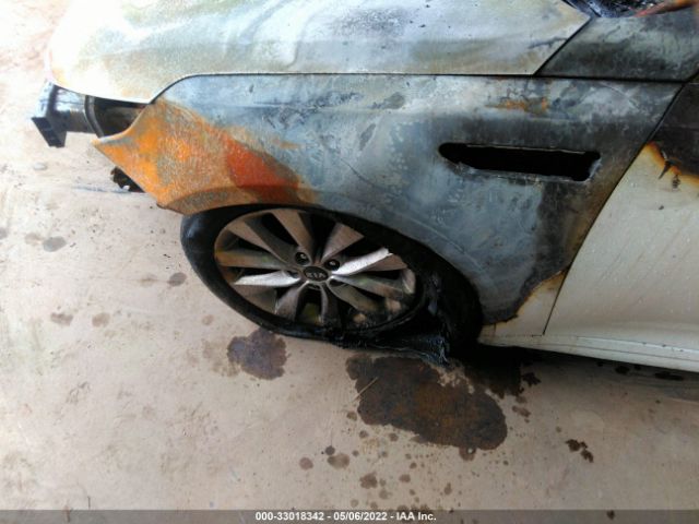 5XXGU4L30GG016532 KIA OPTIMA EX
