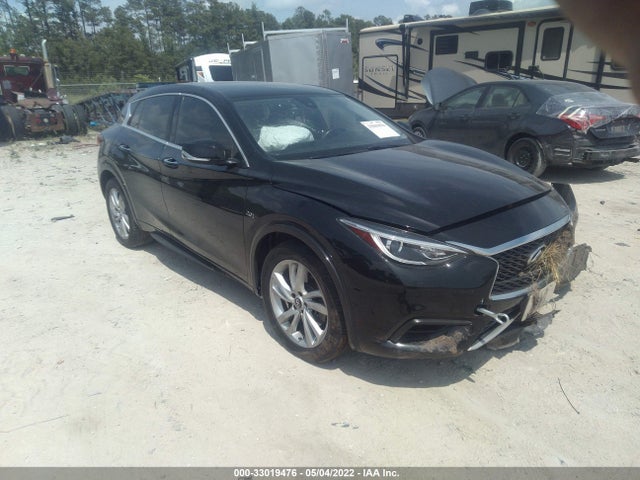 2018 Infiniti QX30, VIN: SJKCH5CP5JA044970