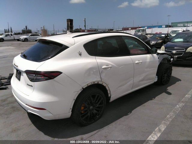 2022 Maserati Levante, VIN: ZN661XUA3NX383142