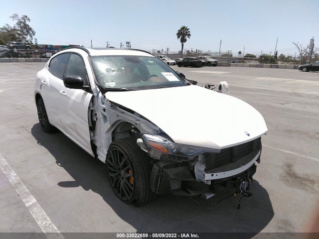 2022 Maserati Levante, VIN: ZN661XUA3NX383142