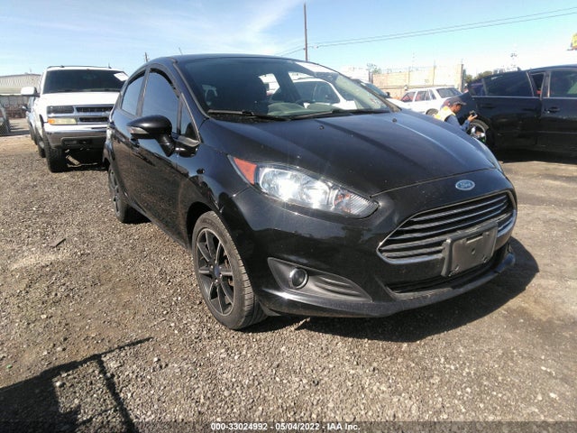 2015 Ford Fiesta, VIN: 3FADP4EJ3FM132266