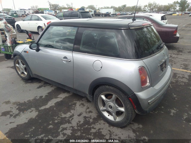 2004 MINI COOPER HARDTOP WMWRC33484TJ59185 Photo 2