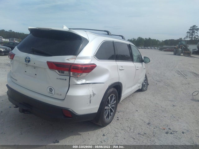 2018 Toyota Highlander, VIN: 5TDJGRFH2JS043075