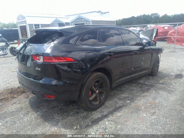 2018 Jaguar F-PACE, VIN: SADCJ2FX0JA350027