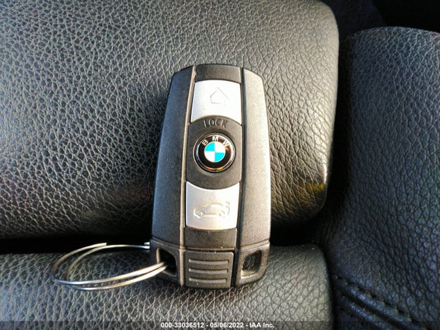 2014 BMW X1, VIN: WBAVM1C58EVW48698