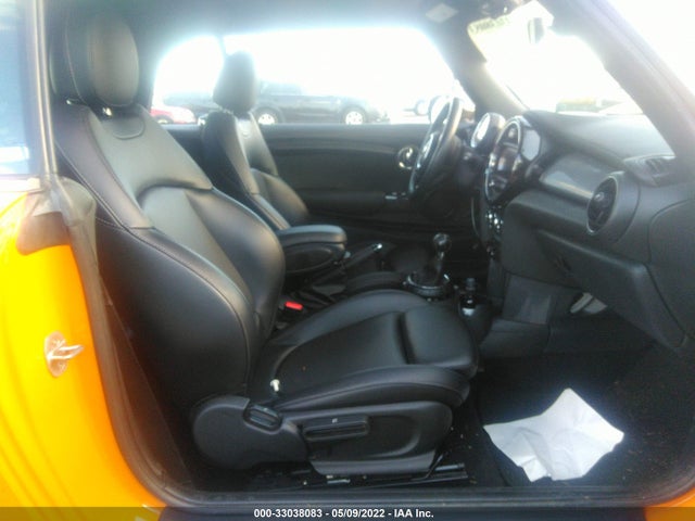 2016 Mini Roadster, VIN: WMWWG5C58G3A81154