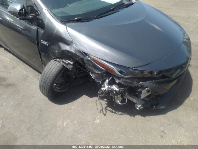 2018 Toyota Prius, VIN: JTDKARFP7J3089757