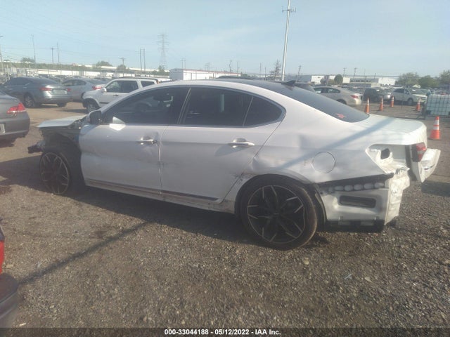 2016 Kia Cadenza, VIN: KNALN4D78G5206142