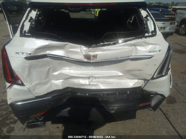2022 Cadillac XT5, VIN: 1GYKNAR49NZ119071