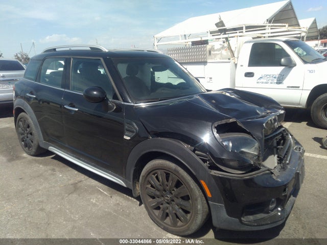 2017 Mini Countryman, VIN: WMZYS7C38H3B62872