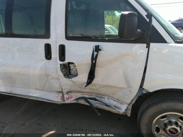 2018 GMC Savana, VIN: 1GTW7AFG9J1908135