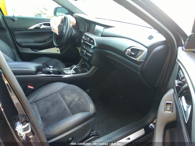 2019 Infiniti QX30, VIN: SJKCH5CP3KA010902
