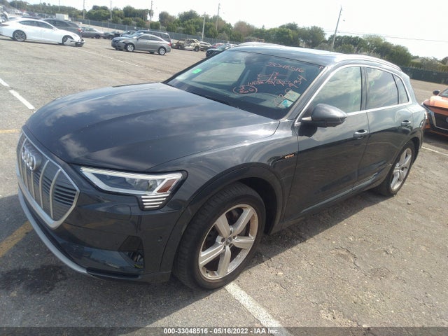 2019 Audi e-tron, VIN: WA1VABGE6KB020934