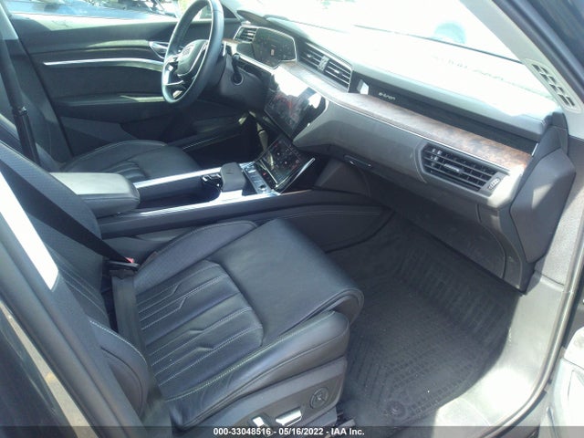 2019 Audi e-tron, VIN: WA1VABGE6KB020934