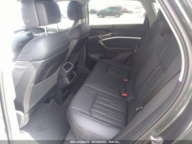 2019 Audi e-tron, VIN: WA1VABGE6KB020934