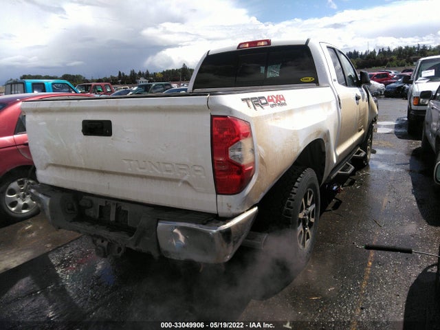 2017 Toyota Tundra, VIN: 5TFUY5F11HX613867