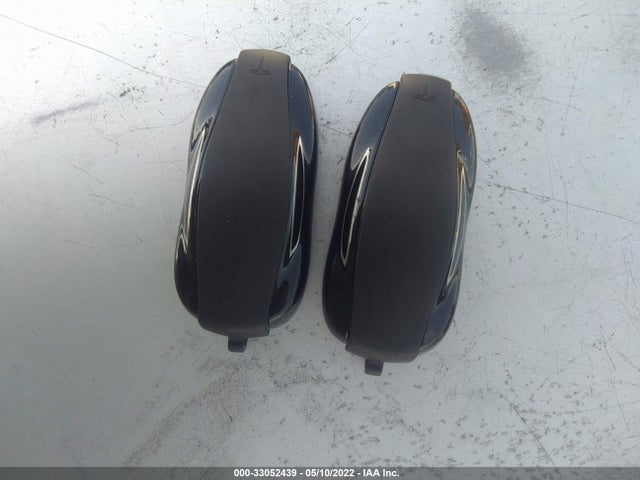 2016 Tesla Model S, VIN: 5YJSA1E1XGF154515