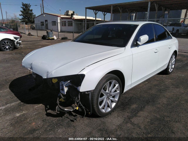 Audi A4 PREMIUM 2013 WAUBFAFL9DN050268 Image 2