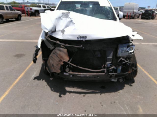 1C4RJEAG0FC137072 Jeep Grand Cherokee Altitude