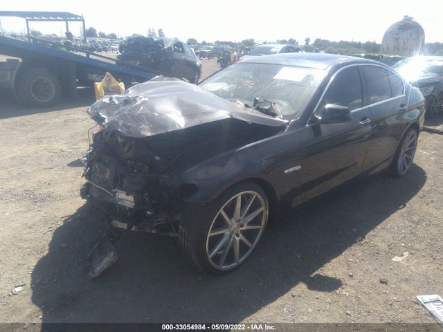 BMW 5 Series 550i 2011 WBAFR9C58BC757111 Image 2