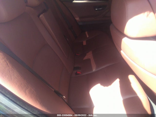 BMW 5 Series 550i 2011 WBAFR9C58BC757111 Image 9