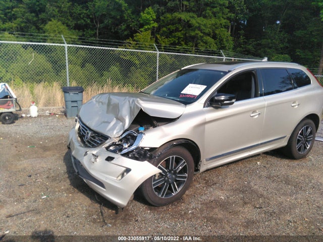 2017 Volvo XC60, VIN: YV440MDR4H2163247