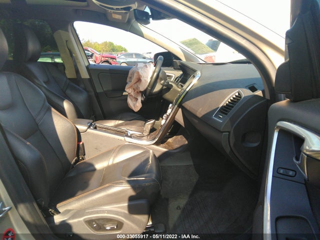 2017 Volvo XC60, VIN: YV440MDR4H2163247