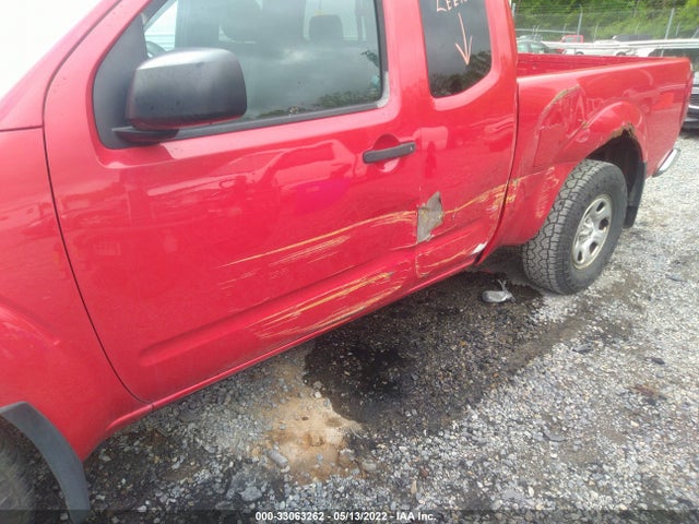 2005 NISSAN FRONTIER 4WD VIN: 1N6AD06W05C435141