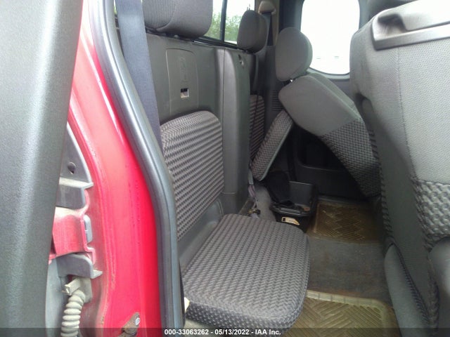 2005 NISSAN FRONTIER 4WD VIN: 1N6AD06W05C435141