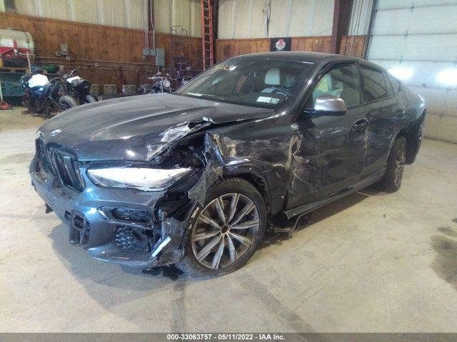 2022 BMW X6, VIN: 5UXCY8C05N9K56636