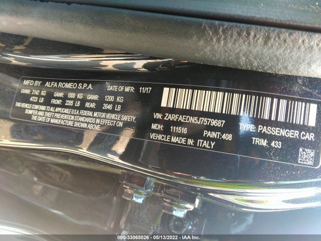 2018 Alfa Romeo Giulia, VIN: ZARFAEDN5J7579687