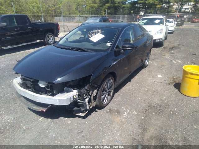 2018 Honda Clarity, VIN: JHMZC5F3XJC002057