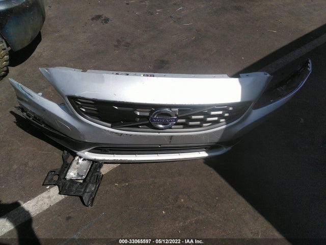 2016 Volvo V60, VIN: YV4612HK1G1015200