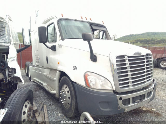 2016 FREIGHTLINER CASCADIA 125 VIN: 1FUJGLD51GLGZ4032
