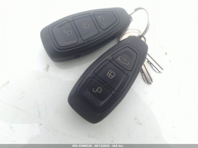 2011 FORD FIESTA VIN: 3FADP4FJ7BM181592
