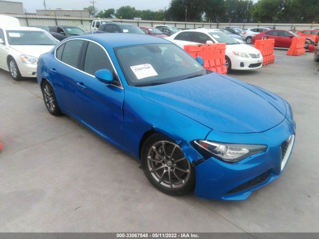 2019 Alfa Romeo Giulia, VIN: ZARFAMAN7K7606744