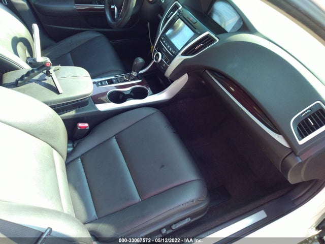 2017 Acura TLX, VIN: 19UUB1F35HA005995