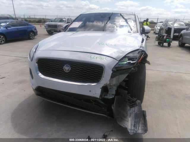 2018 Jaguar E-PACE, VIN: SADFJ2FX2J1Z01832