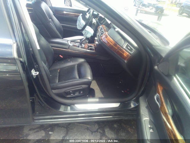 2015 BMW 7 Series, VIN: WBAYA8C57FD825683