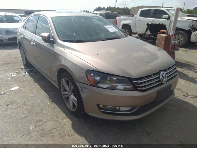 2015 Volkswagen CC, VIN: 1VWCV7A38FC011932