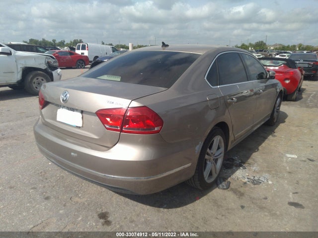 2015 Volkswagen CC, VIN: 1VWCV7A38FC011932