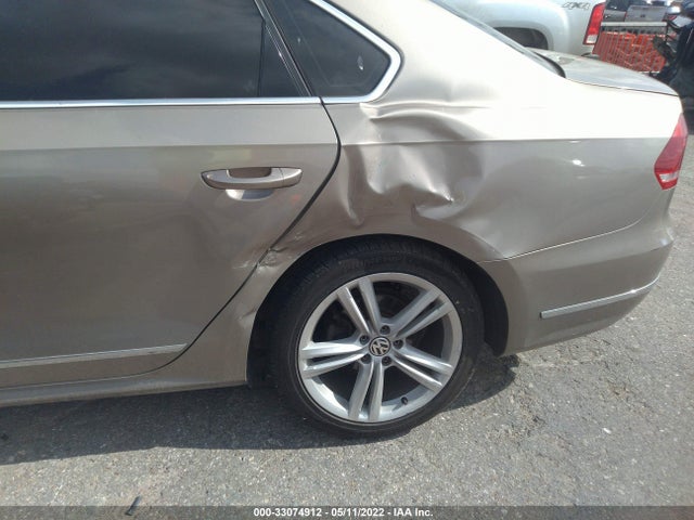 2015 Volkswagen CC, VIN: 1VWCV7A38FC011932