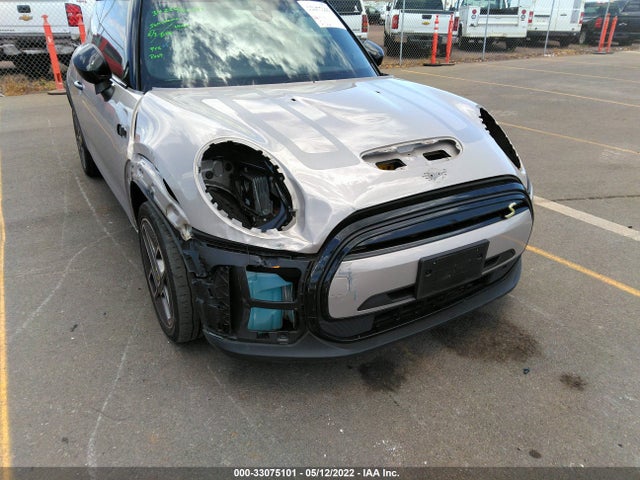 2022 Mini Hardtop, VIN: WMW13DJ0XN2P65002