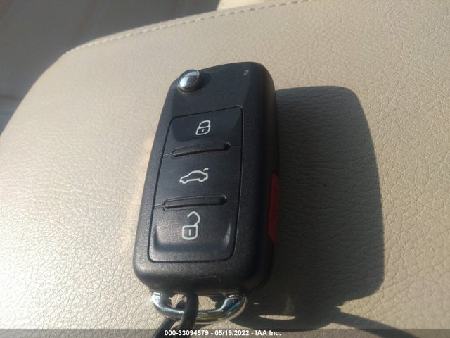 2019 Volkswagen Passat, VIN: 1VWLA7A38KC005165