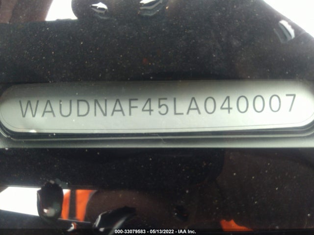 2020 Audi A4, VIN: WAUDNAF45LA040007