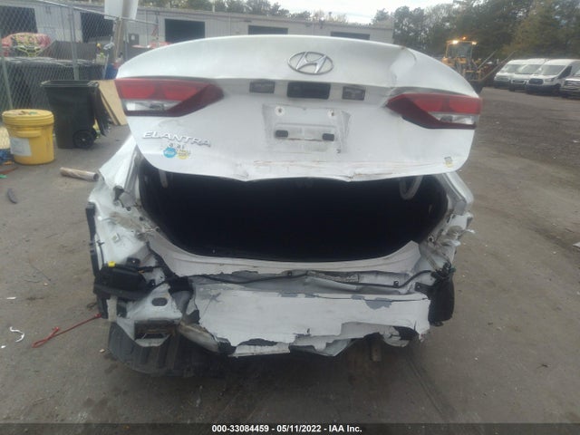 2018 HYUNDAI ELANTRA VIN: 5NPD84LFXJH366876