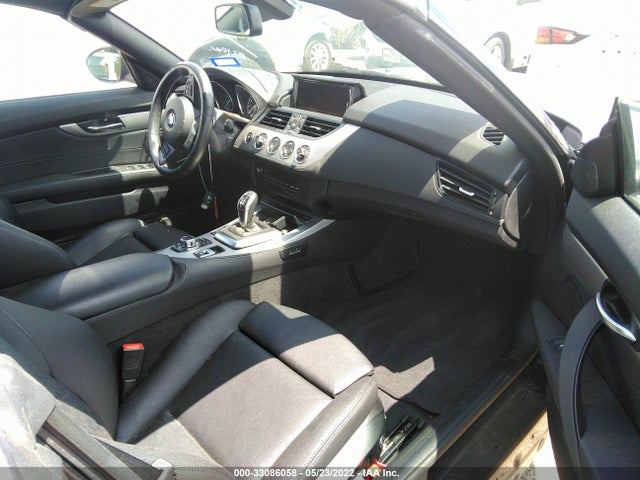 2016 BMW Z4, VIN: WBALM7C54GJ799364