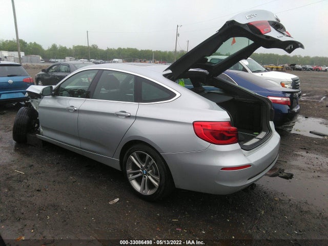 2018 BMW 3 Series, VIN: WBA8Z9C54JB220362