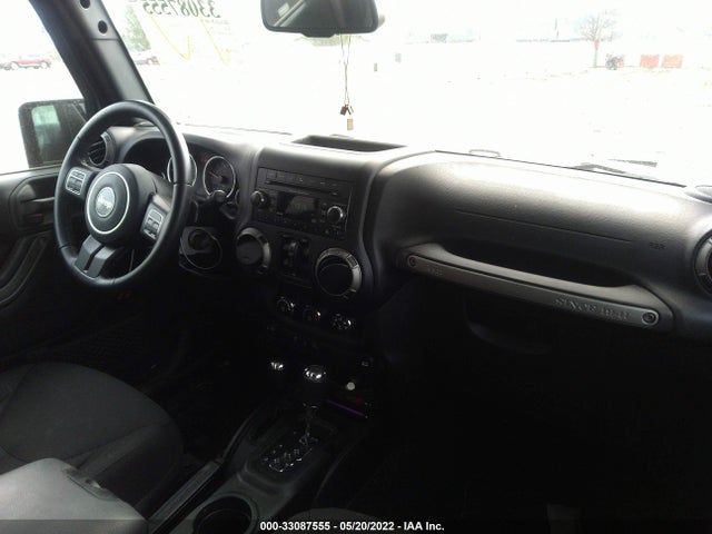 1C4BJWDG6JL889676 Jeep Wrangler Jk Unlimited Sport S 4x4