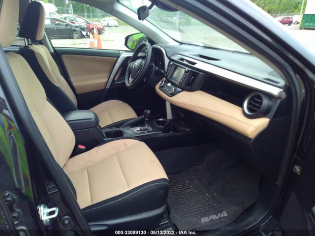 2016 Toyota RAV4, VIN: JTMRJREV0GD023228